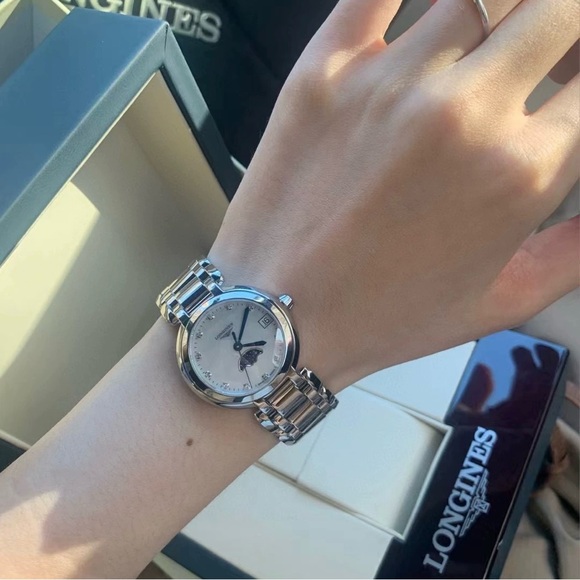 Longines Women’s Silver Watches - Picture 1 of 5